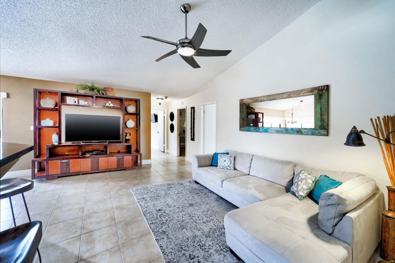 1677 NW 111th Way, Coral Springs, FL 33071 Photo