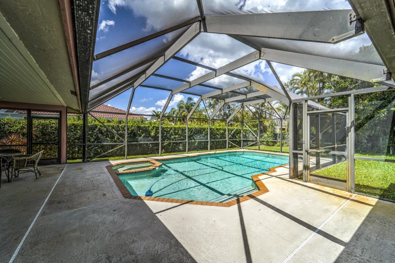 1677 NW 111th Way, Coral Springs, FL 33071 Photo