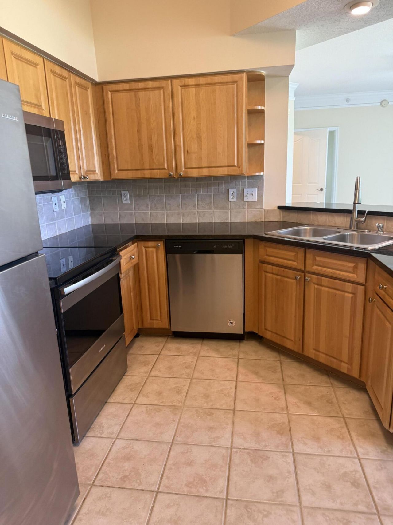 2050 Alta Meadows Lane, Unit 2111, Delray Beach, FL 33444 Photo