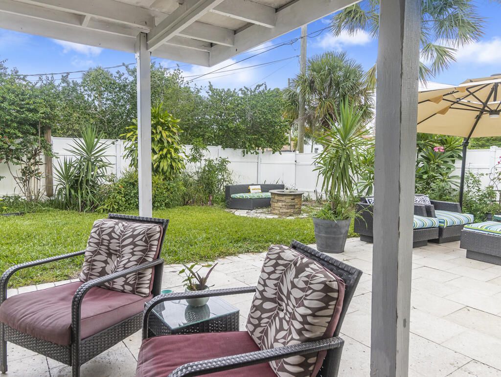 532 Foresteria Drive, West Palm Beach, FL 33403 Photo