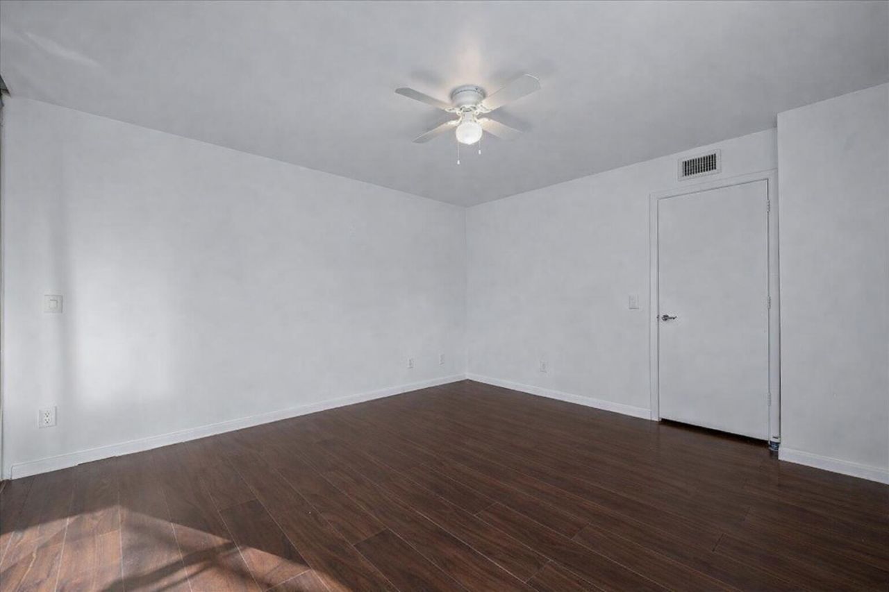 1945 Stratford Way, West Palm Beach, FL 33409 Photo