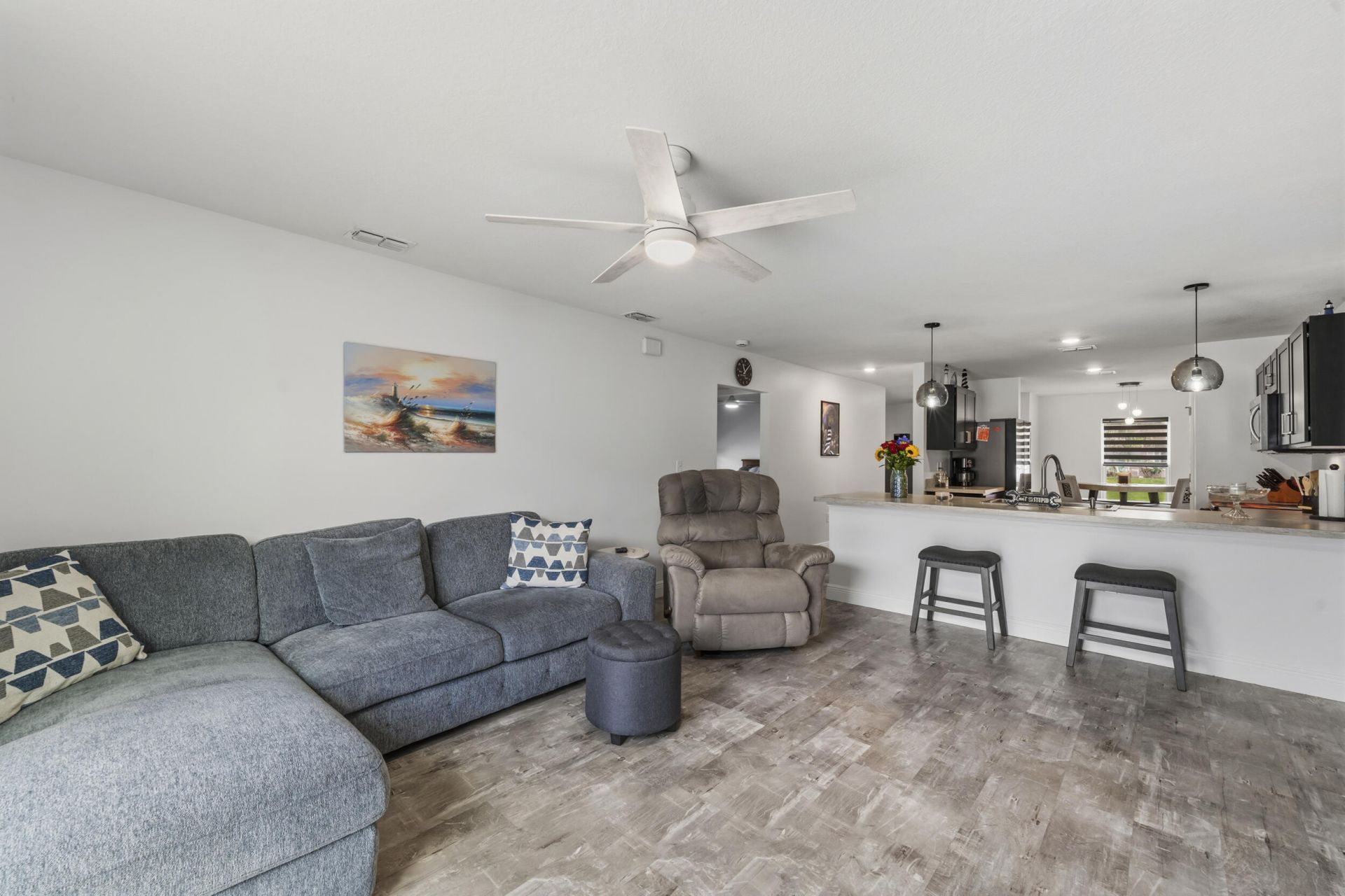 380 SW Donna Terrace, Port Saint Lucie, FL 34984 Photo