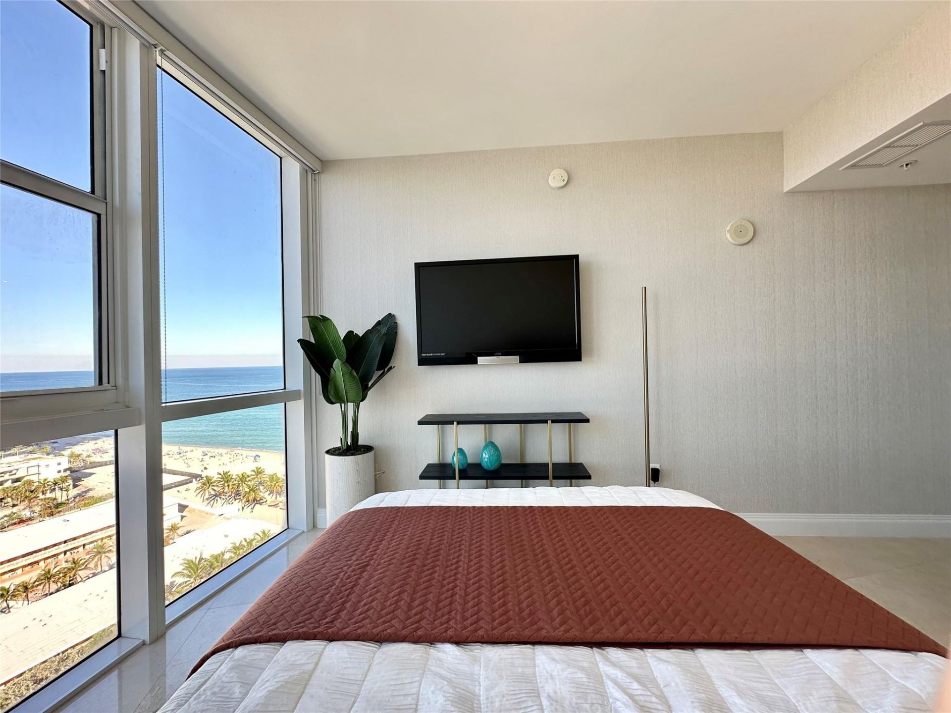 18201 Collins Avenue, Unit 1901, Sunny Isles Beach, FL 33160 Photo