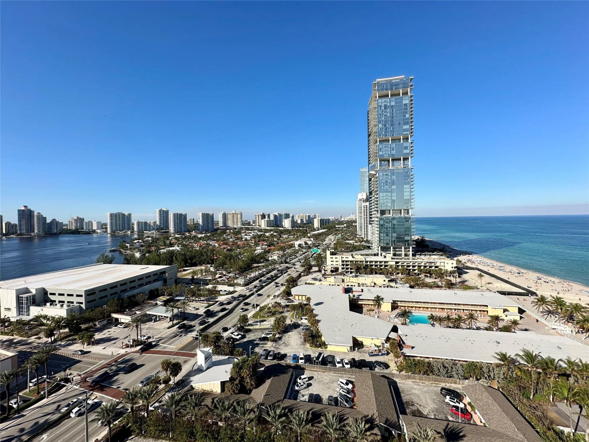 18201 Collins Avenue, Unit 1901, Sunny Isles Beach, FL 33160 Photo