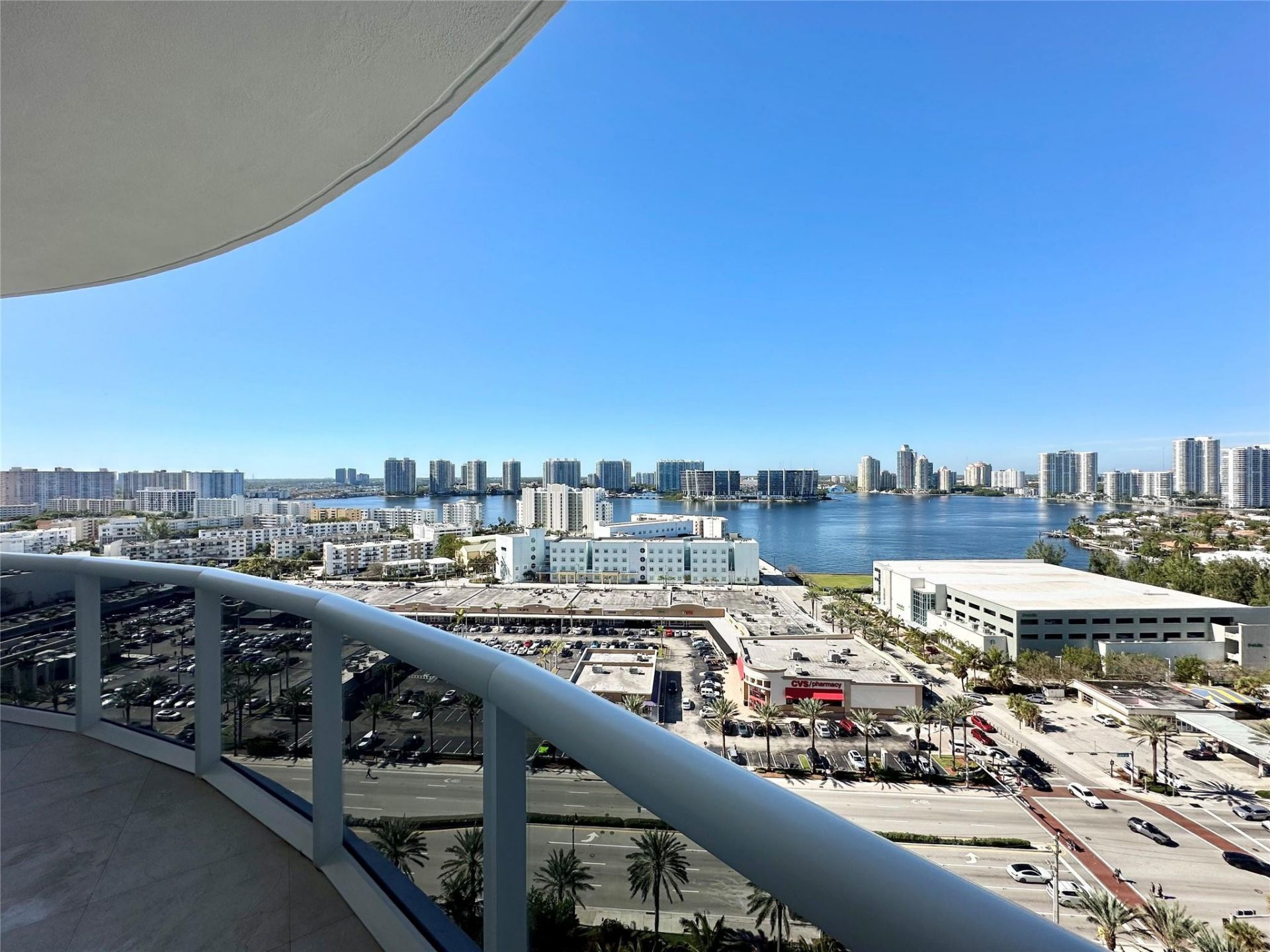 18201 Collins Avenue, Unit 1901, Sunny Isles Beach, FL 33160 Photo
