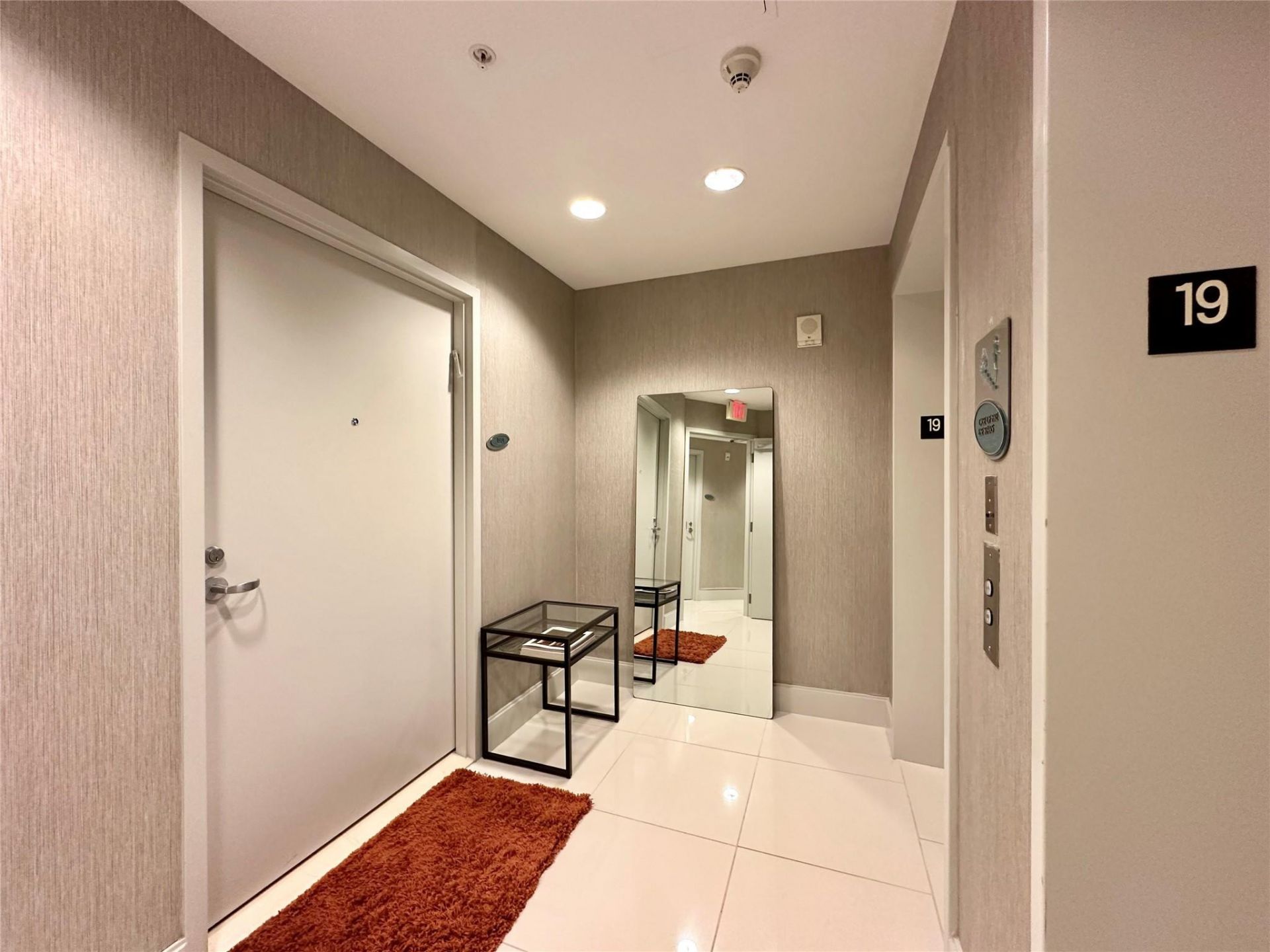 18201 Collins Avenue, Unit 1901, Sunny Isles Beach, FL 33160 Photo