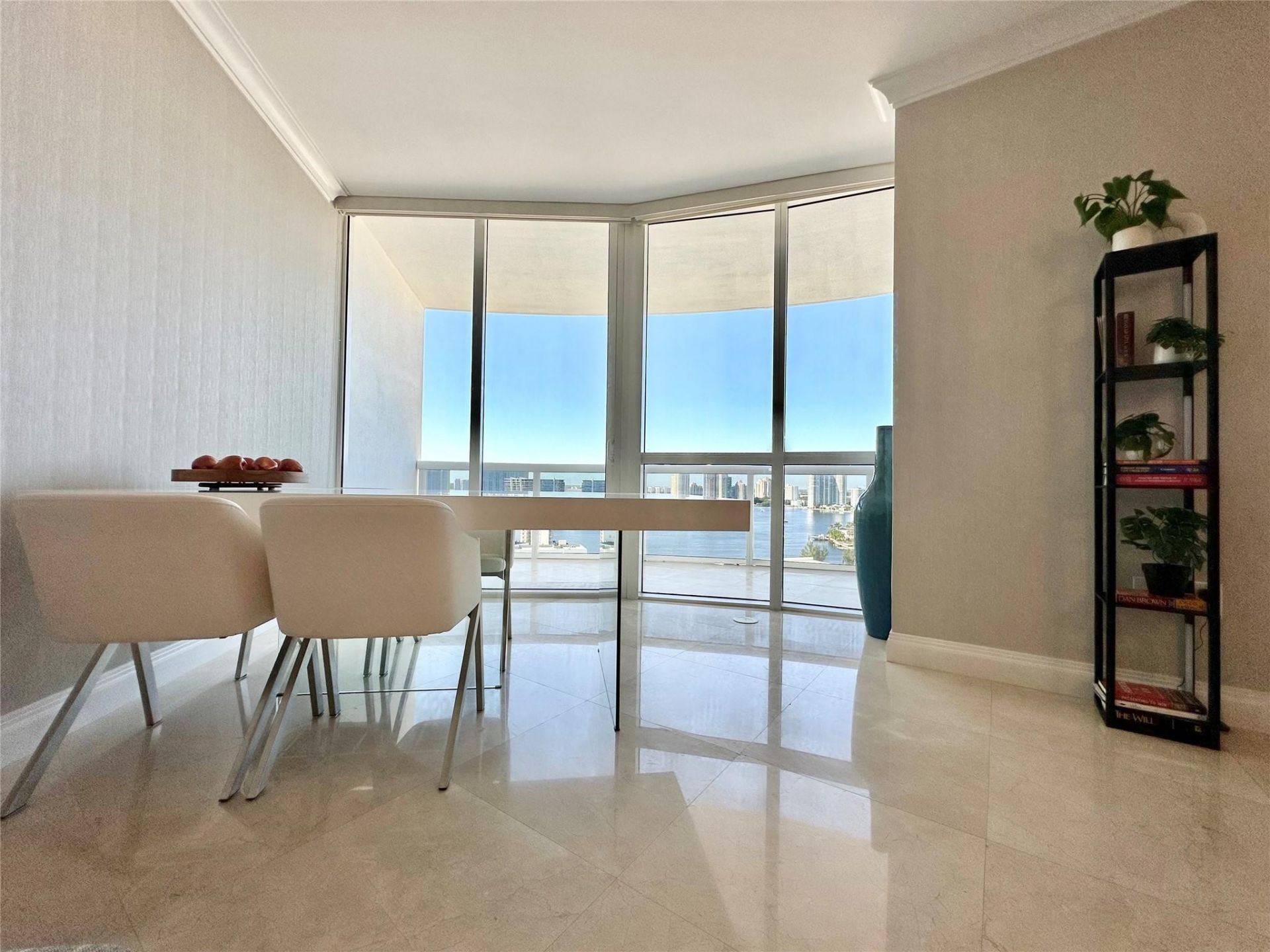 18201 Collins Avenue, Unit 1901, Sunny Isles Beach, FL 33160 Photo