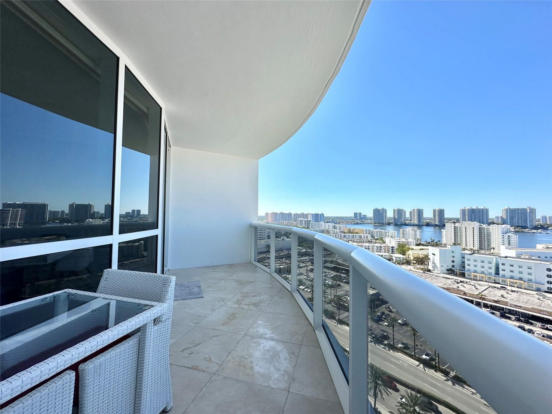 18201 Collins Avenue, Unit 1901, Sunny Isles Beach, FL 33160 Photo