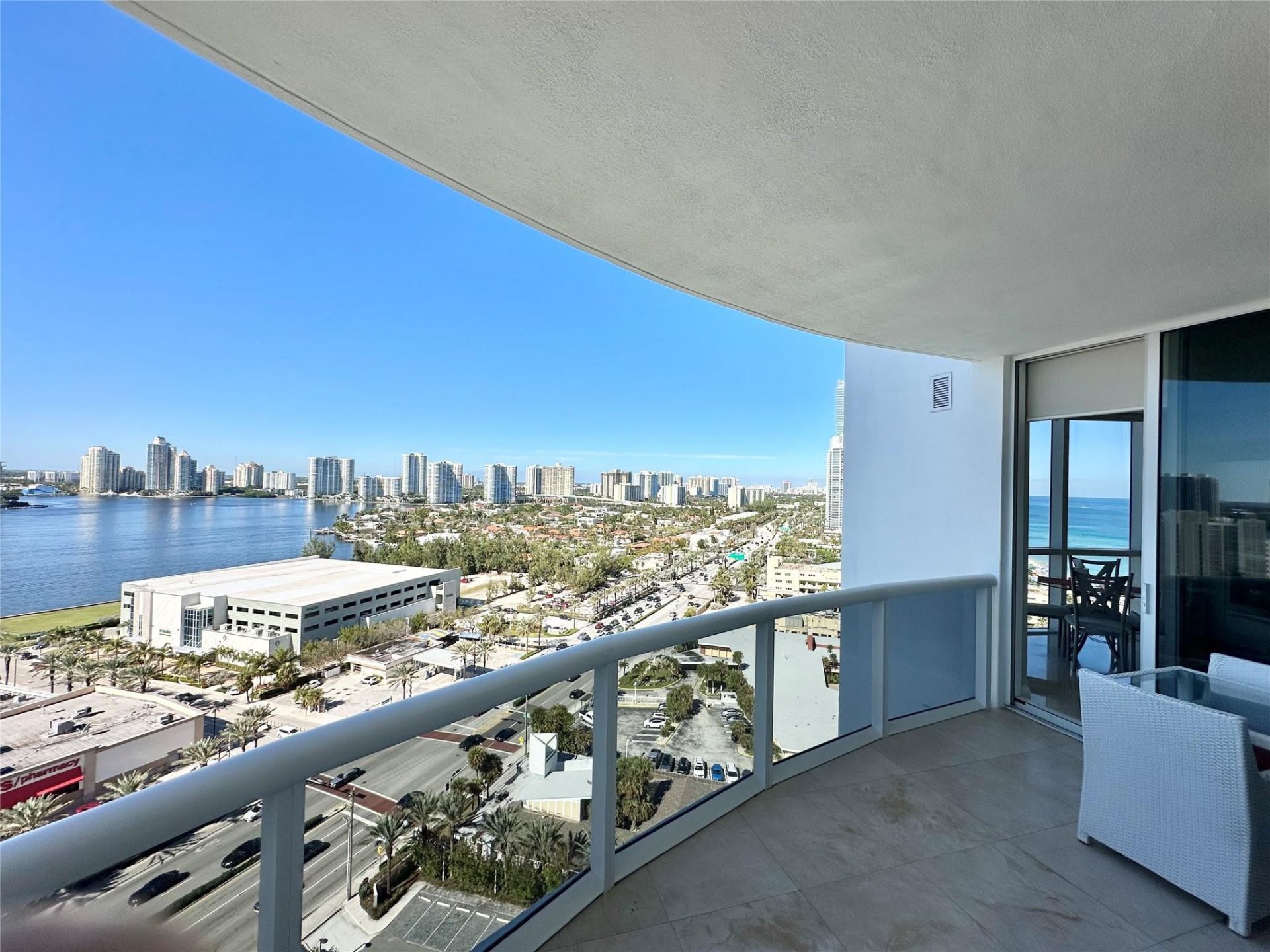 18201 Collins Avenue, Unit 1901, Sunny Isles Beach, FL 33160 Photo
