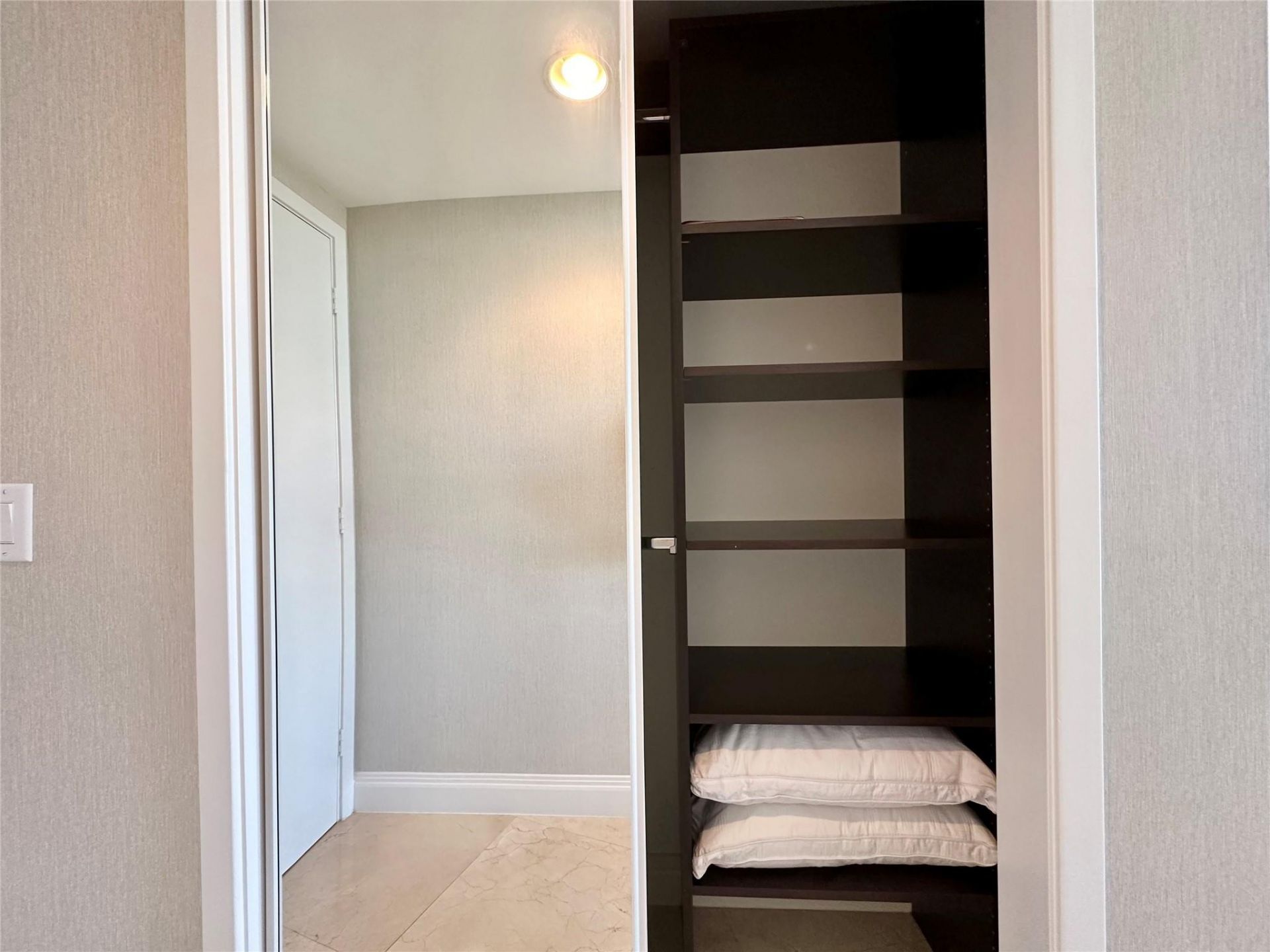 18201 Collins Avenue, Unit 1901, Sunny Isles Beach, FL 33160 Photo