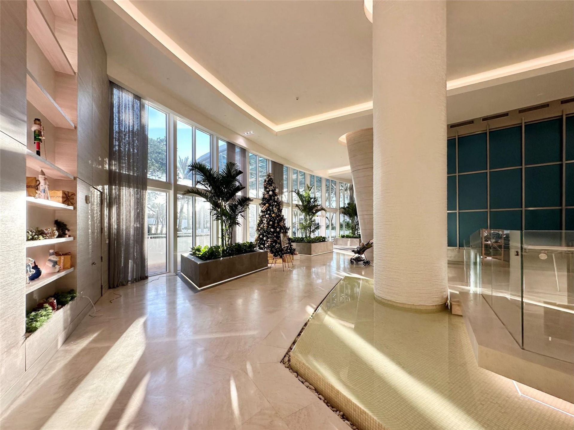 18201 Collins Avenue, Unit 1901, Sunny Isles Beach, FL 33160 Photo