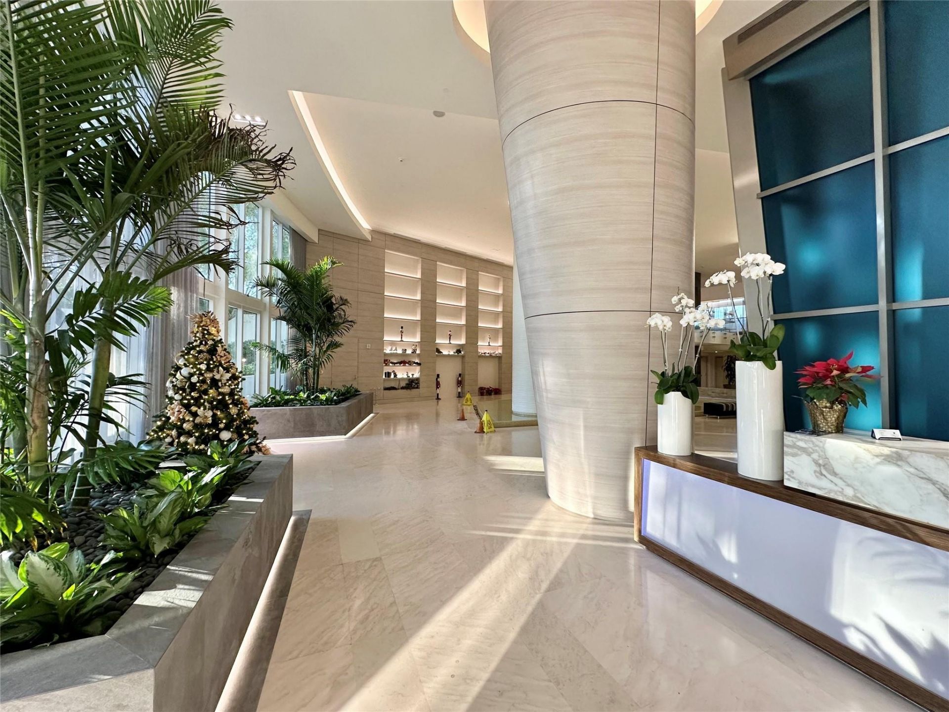 18201 Collins Avenue, Unit 1901, Sunny Isles Beach, FL 33160 Photo