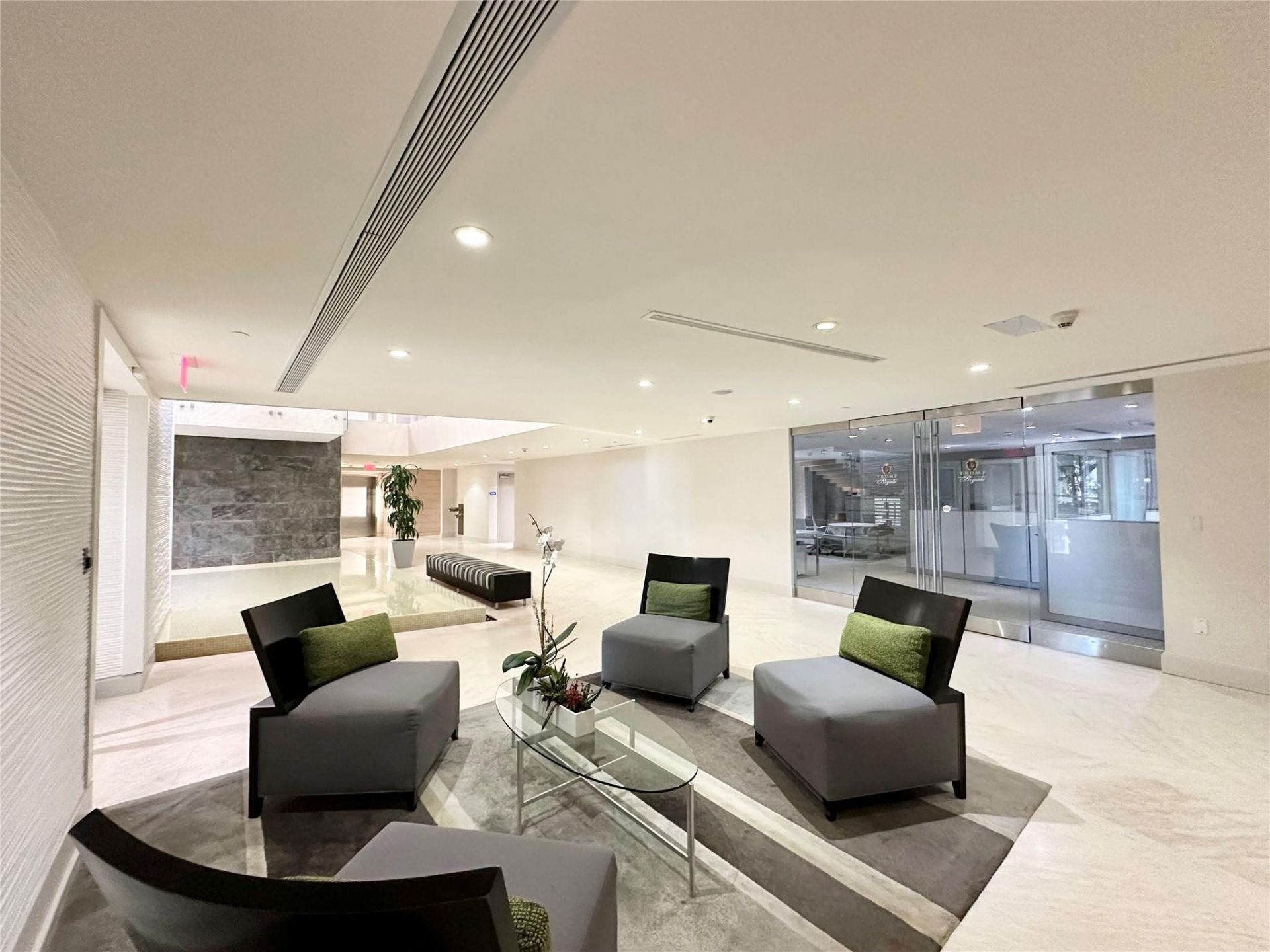 18201 Collins Avenue, Unit 1901, Sunny Isles Beach, FL 33160 Photo