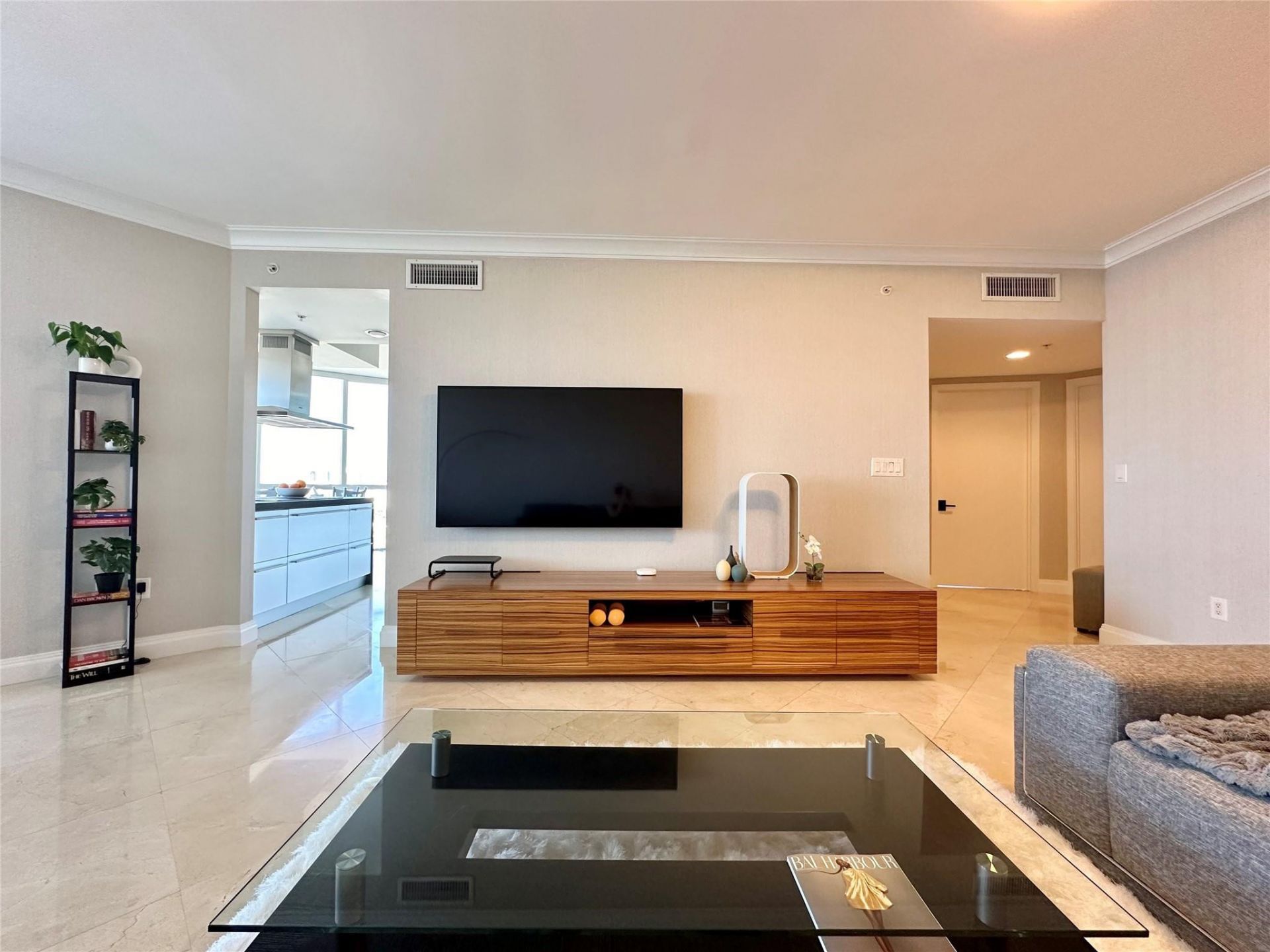18201 Collins Avenue, Unit 1901, Sunny Isles Beach, FL 33160 Photo