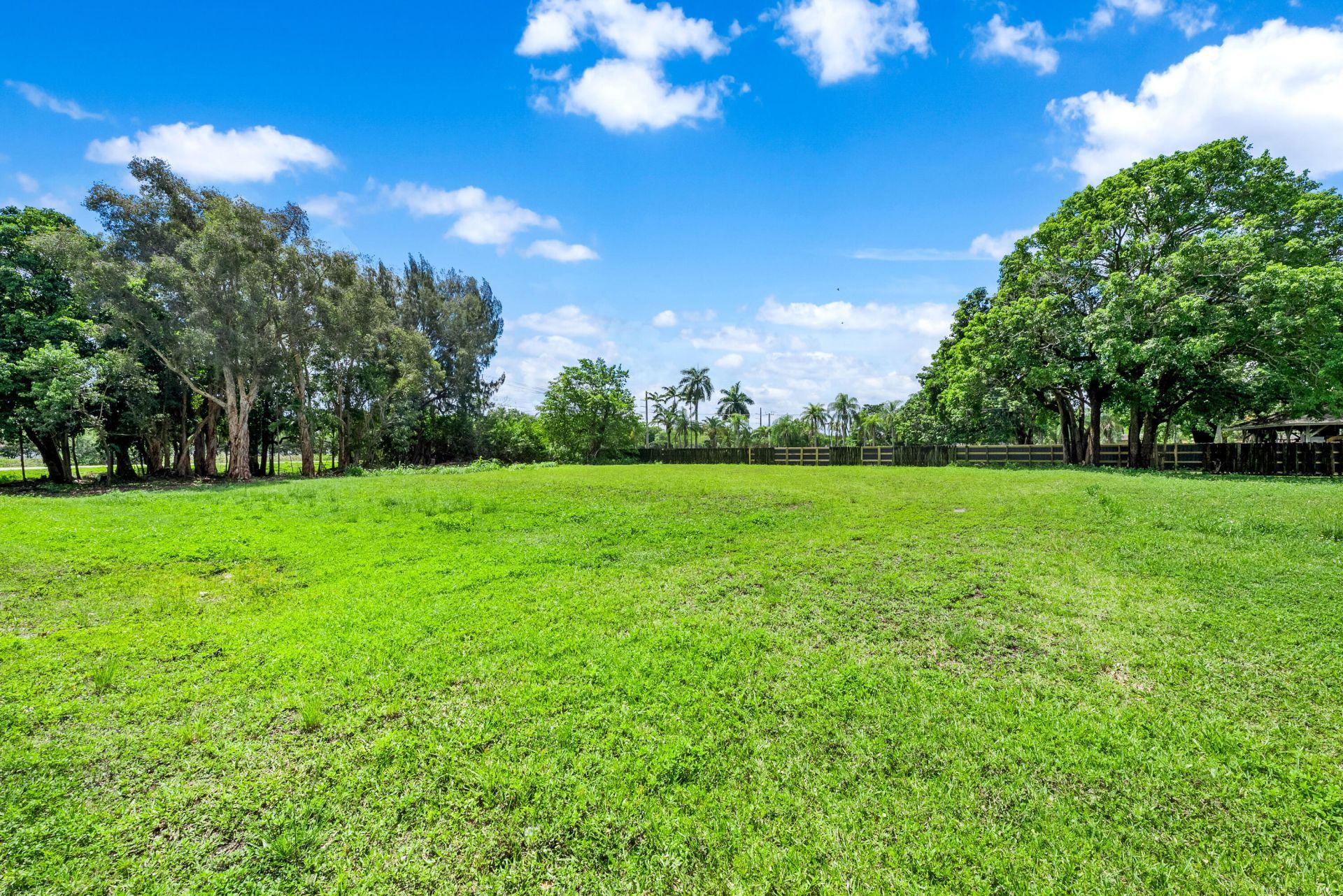 11200 NW 14th Street, Plantation, FL 33323 Photo