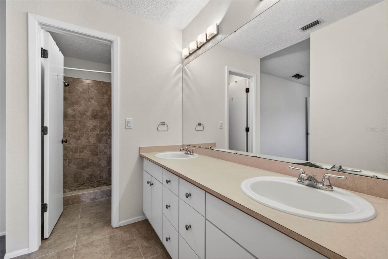 4843 Napoli Court Ne, Saint Petersburg, FL 33703 Photo
