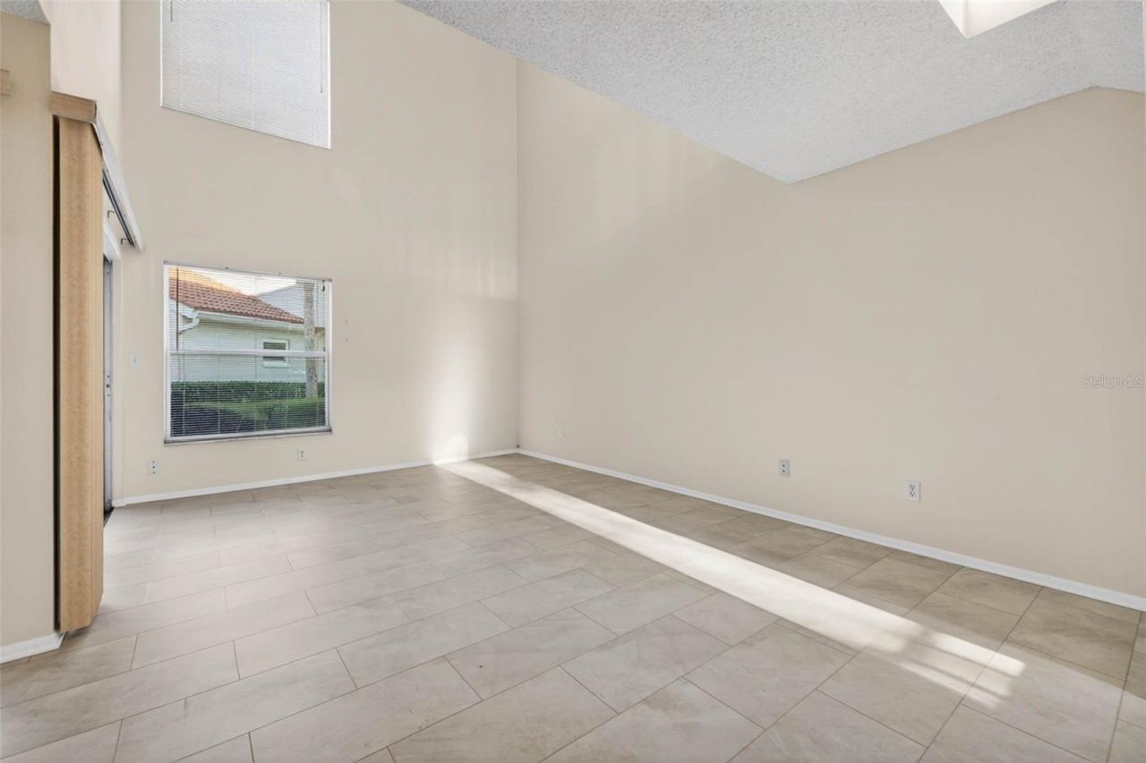 4843 Napoli Court Ne, Saint Petersburg, FL 33703 Photo