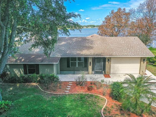 715 S LAKESIDE TERRACE, EAGLE LAKE, FL 33839