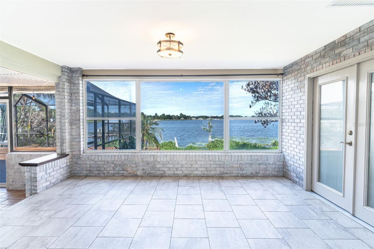 715 S Lakeside Terrace, Eagle Lake, FL 33839 Photo