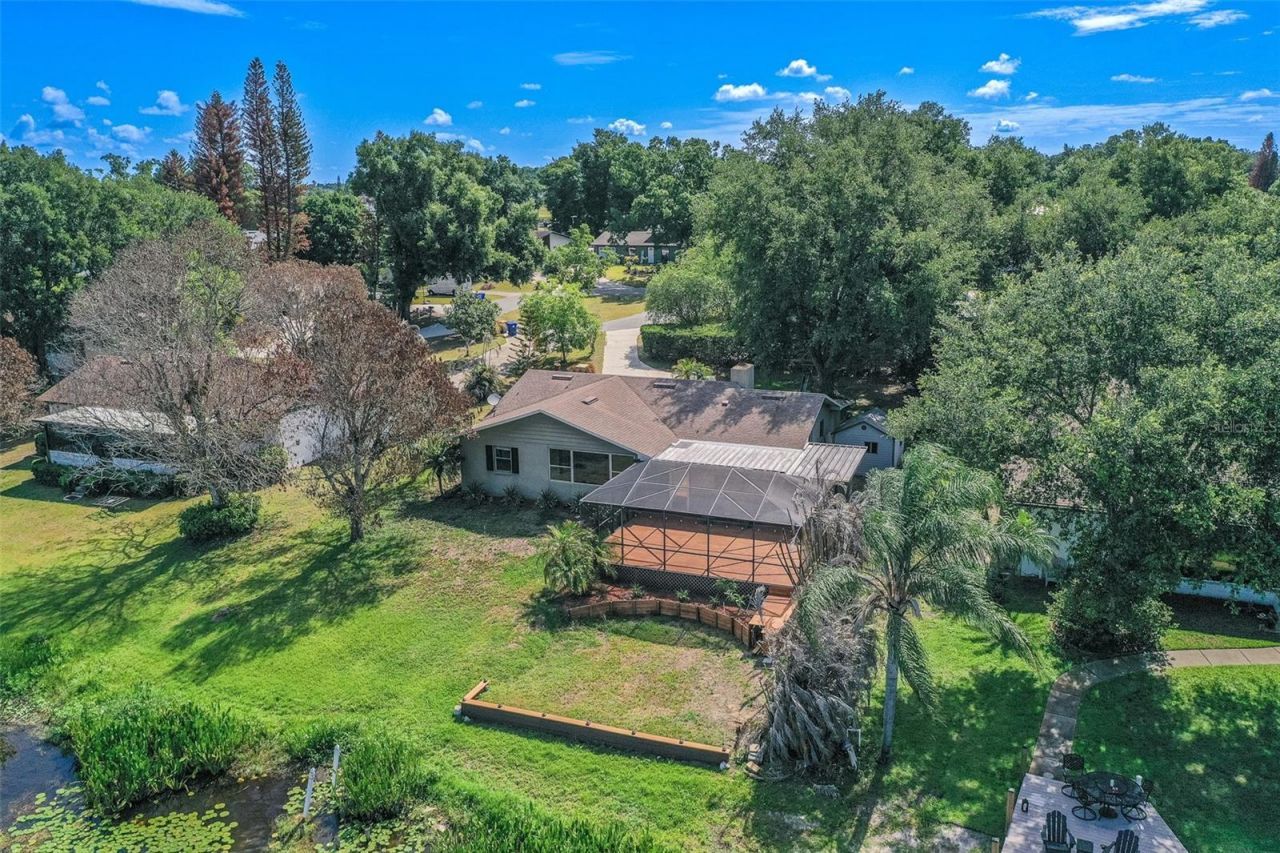 715 S Lakeside Terrace, Eagle Lake, FL 33839 Photo