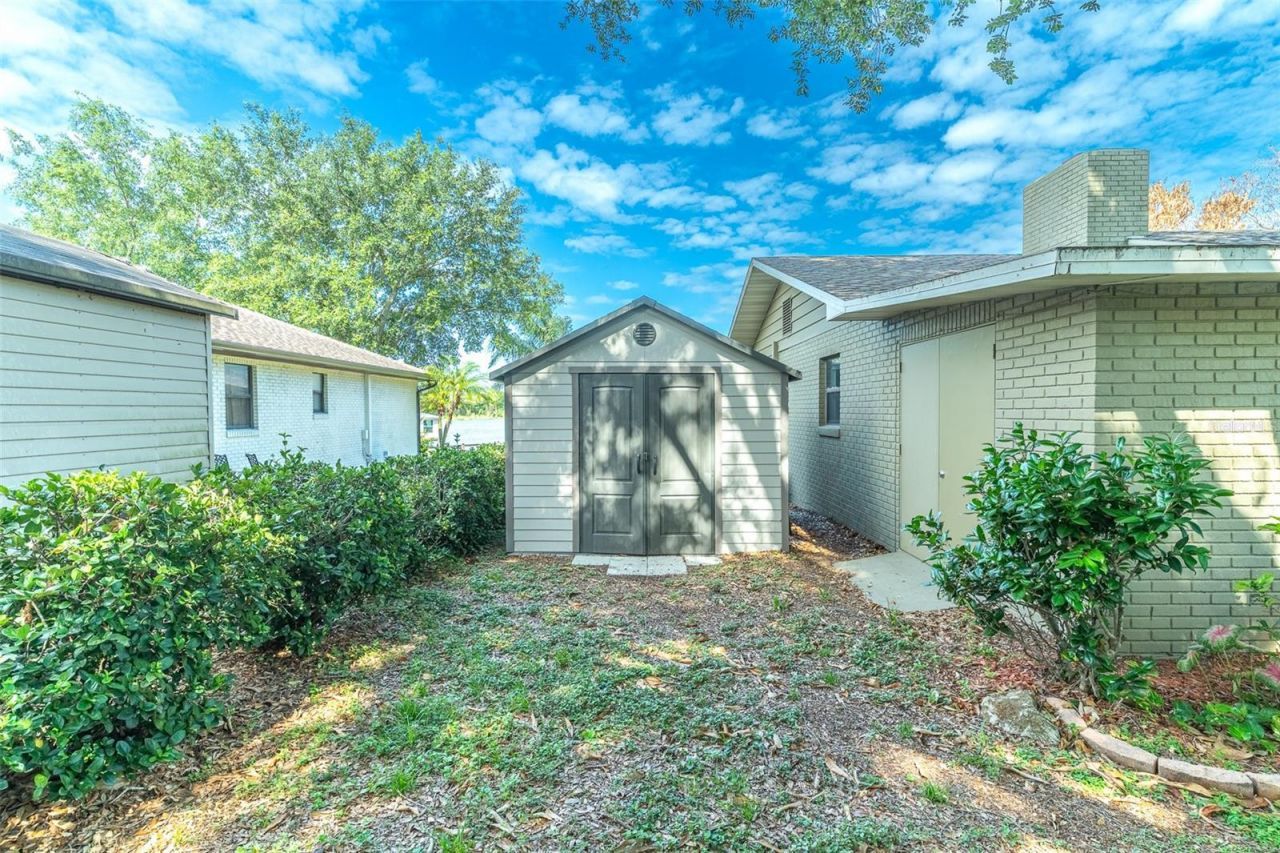 715 S Lakeside Terrace, Eagle Lake, FL 33839 Photo