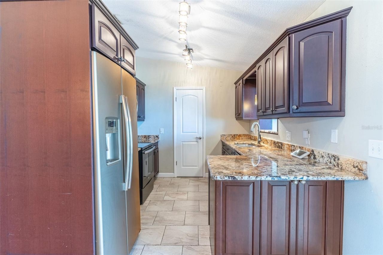 715 S Lakeside Terrace, Eagle Lake, FL 33839 Photo