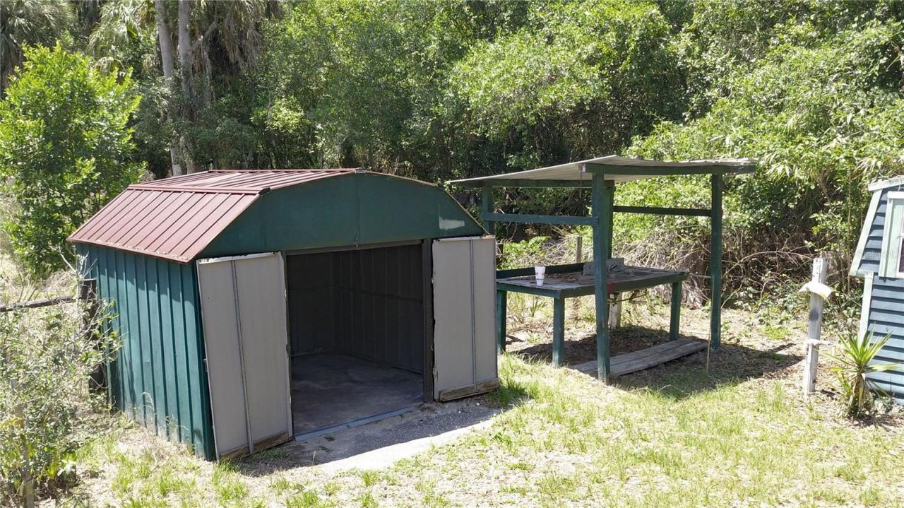 11291 SE 202nd Lane , Inglis, FL 34449 Photo