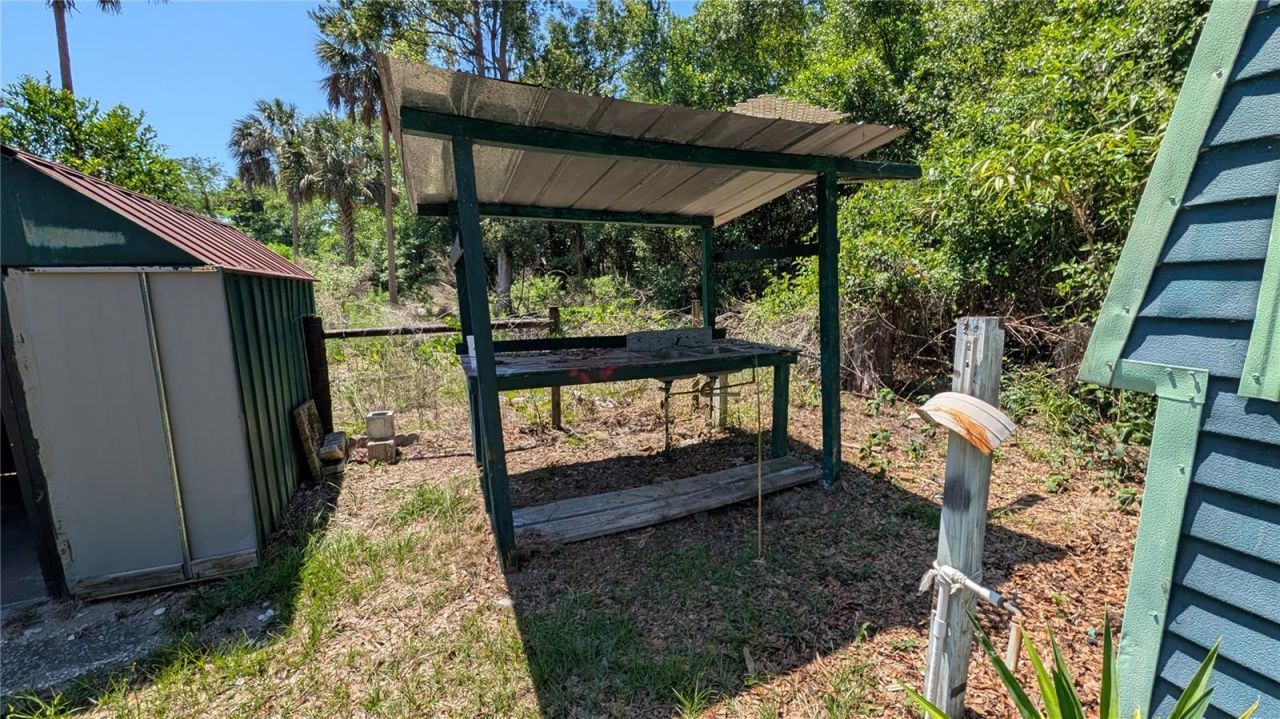 11291 SE 202nd Lane , Inglis, FL 34449 Photo
