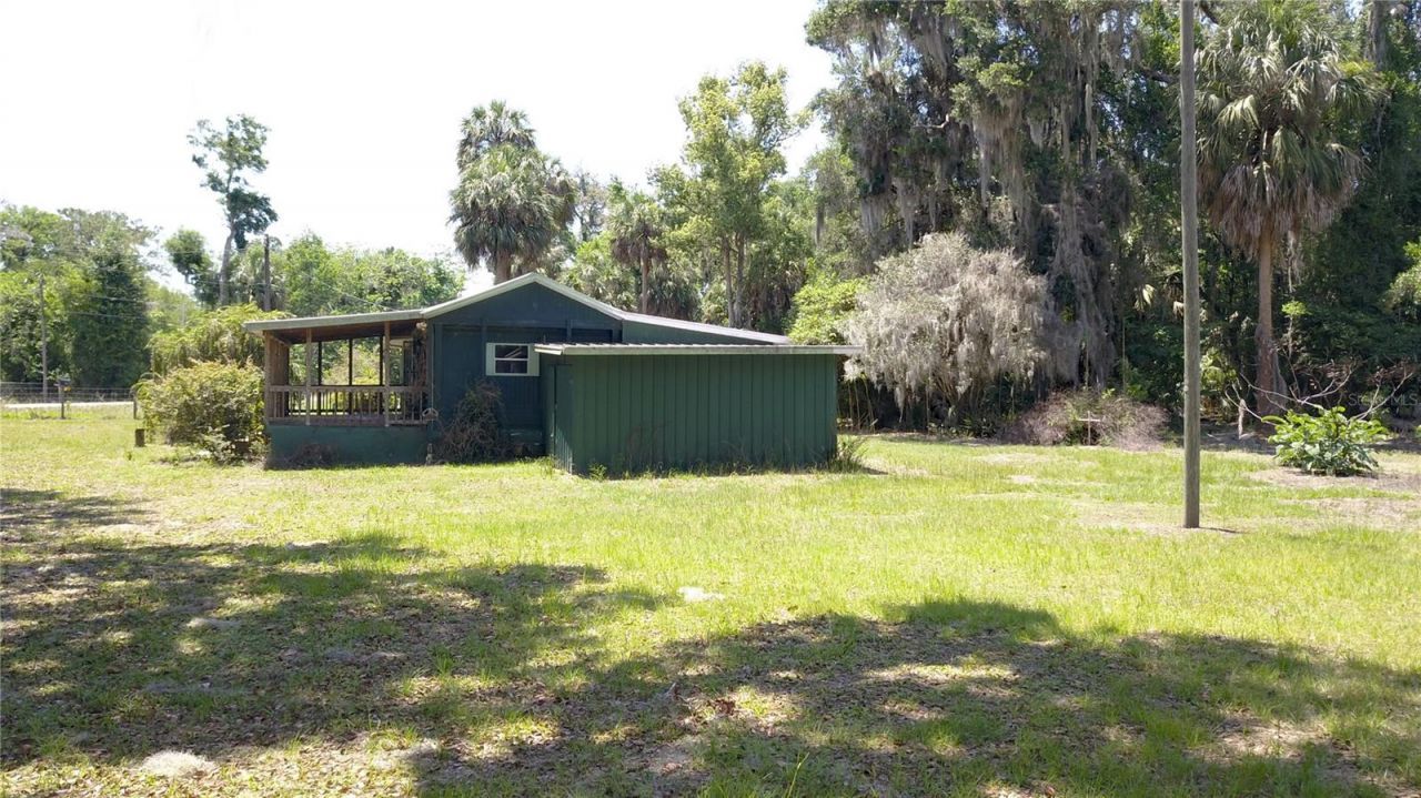 11291 SE 202nd Lane , Inglis, FL 34449 Photo