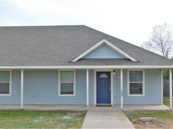 124 Pr 3230, Unit 100, Bridgeport, TX 76426