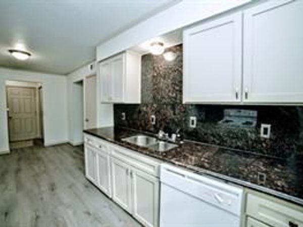 2206 Statler Drive, Carrollton, TX 75007