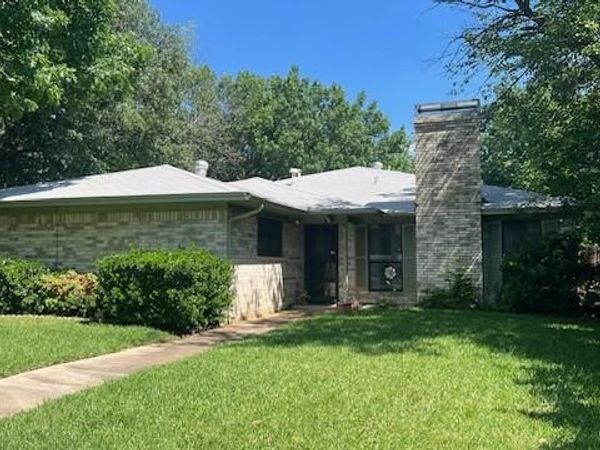 1832 Broadway Street , Denton, TX 76201