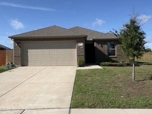1433 Brindle Drive, Greenville, TX 75402
