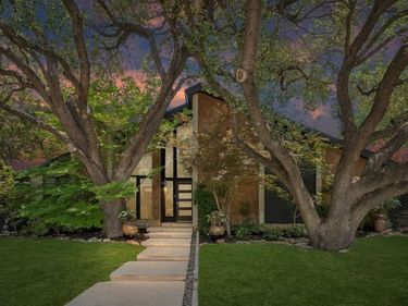 7001 Kingshollow Drive, Dallas, TX 75248