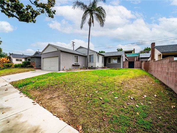 11712 Tarron, Hawthorne, CA 90250