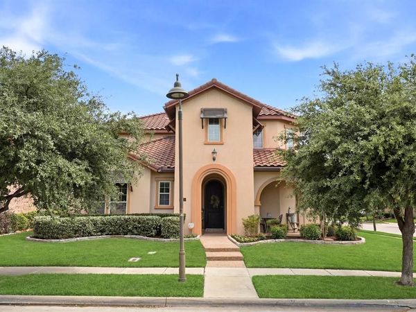1616 Camino Lago, Irving, TX 75039