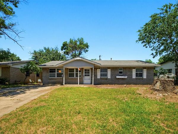 361 N Shore Place, Lewisville, TX 75067