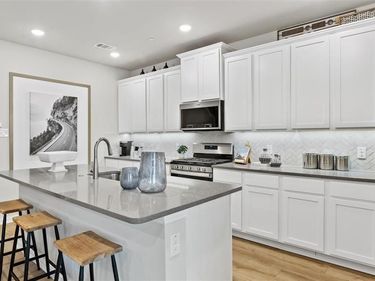 251 Territory Trail, Unit 20, Fort Worth, TX 76120