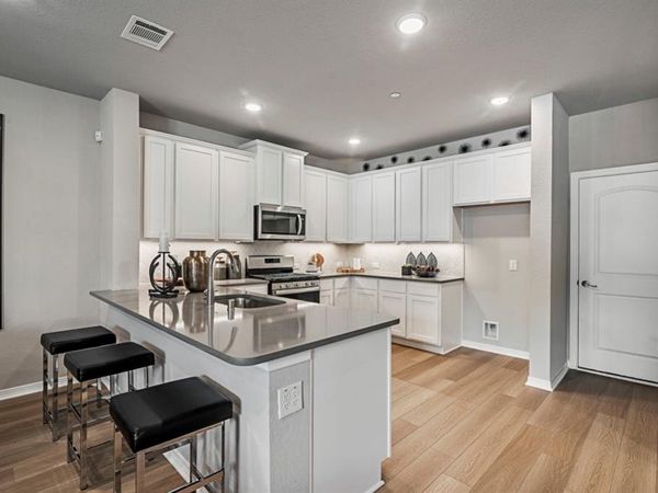 253 Territory Trail, Unit 20, Fort Worth, TX 76120