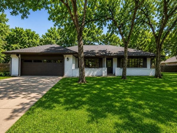 1416 Cheyenne Trail, Granbury, TX 76048