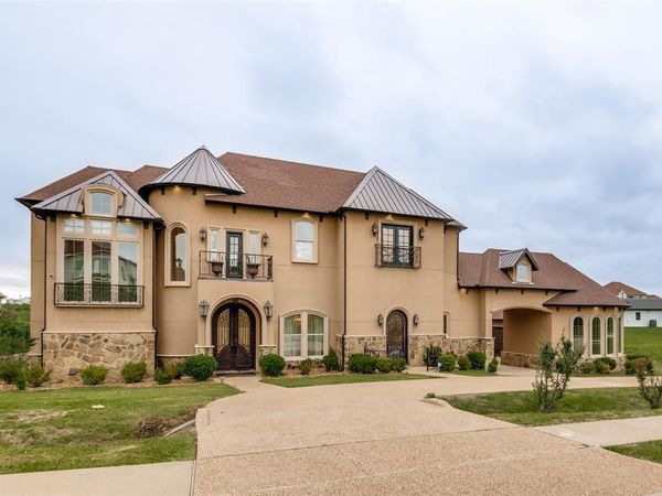 3236 Koscher Drive , Grand Prairie, TX 75104