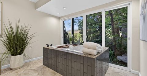 2000 Manzanita Lane, Reno, NV 89509 Photo