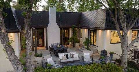 2000 Manzanita Lane, Reno, NV 89509 Photo