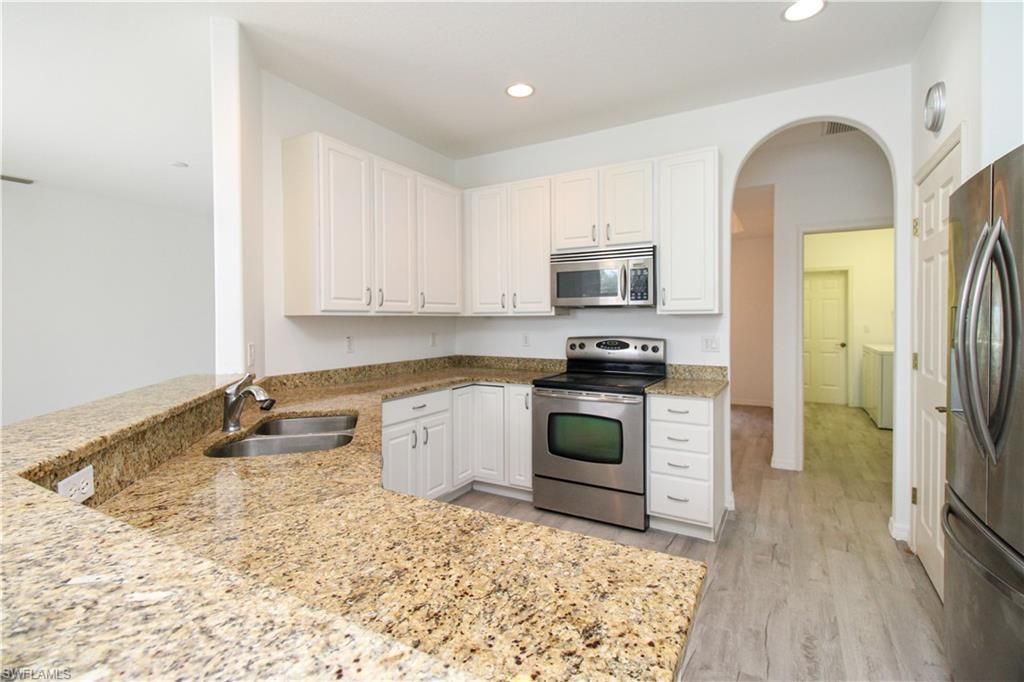 3927 Aurora Ct, Naples, FL 34116 Photo