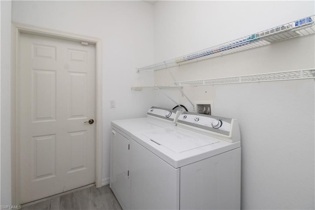 3927 Aurora Ct, Naples, FL 34116 Photo