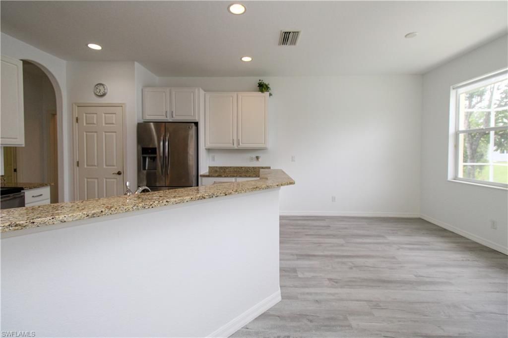 3927 Aurora Ct, Naples, FL 34116 Photo