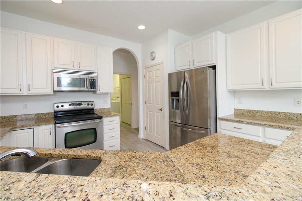 3927 Aurora Ct, Naples, FL 34116 Photo