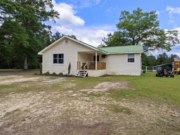 129 Ernest Everett Road, Vinegar Bend, AL 36584