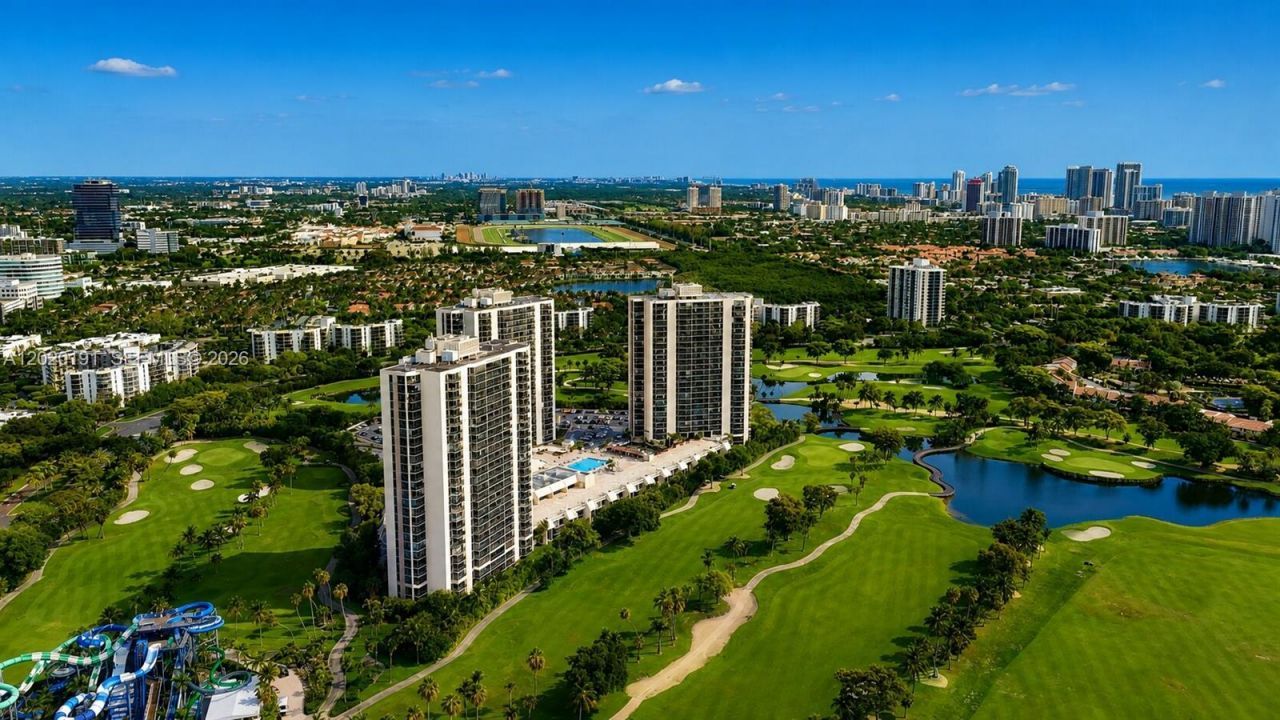 20301 W Country Club Dr , Unit 1126, Aventura, FL 33180 Photo