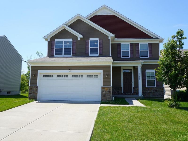 11615 Maxey Lane, Springdale, OH 45246 Photo 2